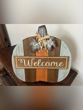 Ashland Fall Welcome Pumpkin Wall Sign Mantel Table Decor
